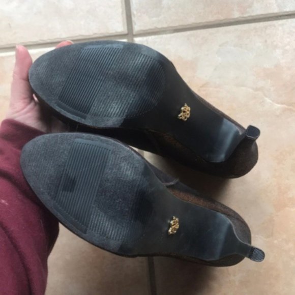 💕3/$30💕 NWOT Rock & Republic “Georgine” Bronze Ankle Booties Size 8.5M - Picture 7 of 8